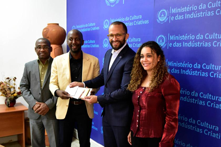2019 01 31 S. E o Ministro da Cultura de Cabo Verde.jpg 2019 01 31 S. E o Ministro da Cultura de Cabo Verde.jpg