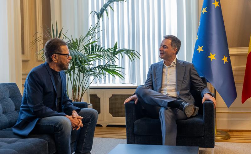 Bjorn Alveus with Belgian Prime Minister Alexander de Croo